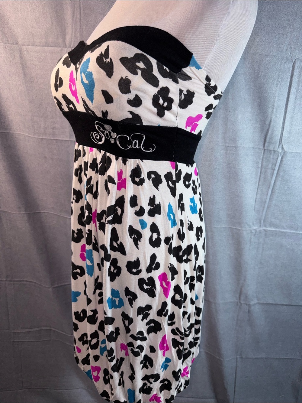 2371-SoCal Strapless White Leopard Print Dress with Pink & Blue Accents